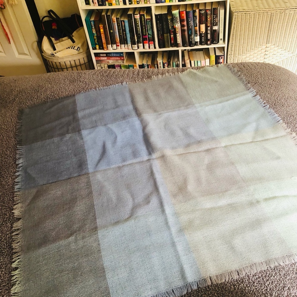 Light Blue Checkered Scarf/Wrap